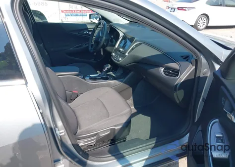 2025 Chevrolet Malibu Fwd Rs z USA, uszkodzony, nr VIN 1G1ZG5ST4SF135949